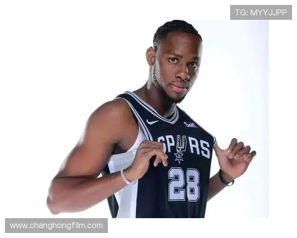 老鹰队宣布裁掉中锋查尔斯贝西下一站他将何去何从引发关注 老鹰队宣布裁掉中锋查尔斯贝西下一站他将何去何从引发关注